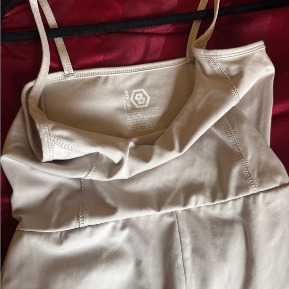 Elegant White Jumpsuit - Picture 3 of 3